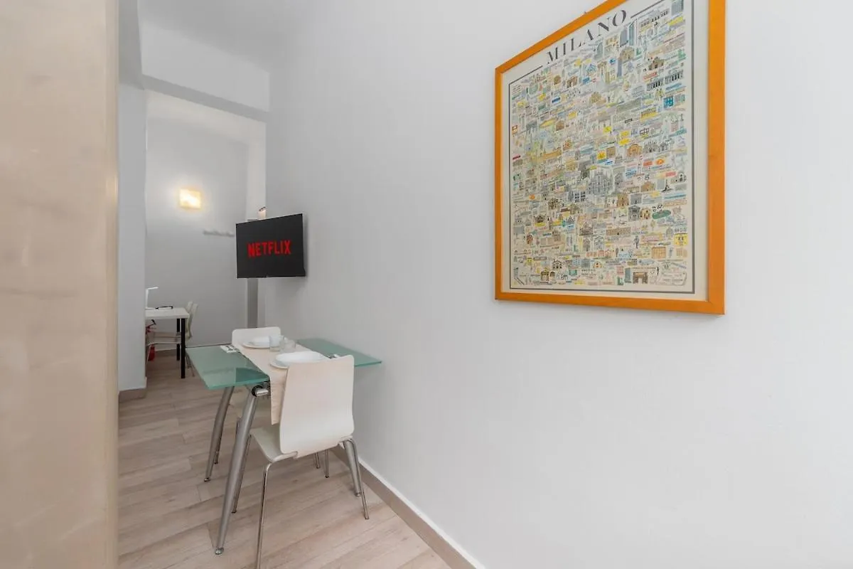 Near To Direct Metro To Duomo And Central Station - Quiet Milano Appartamento